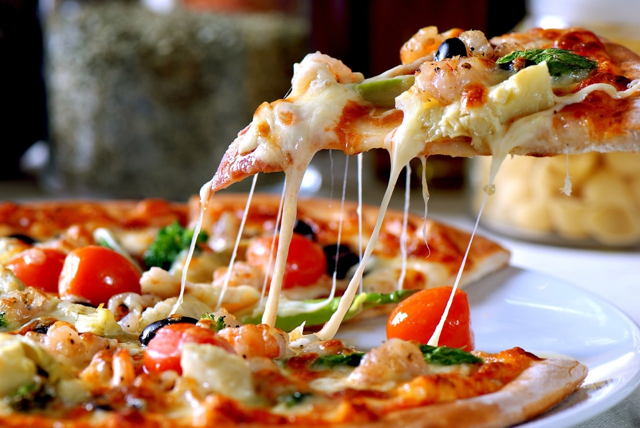 Pizza Caseira: A Arte da Deliciosa Perfeição